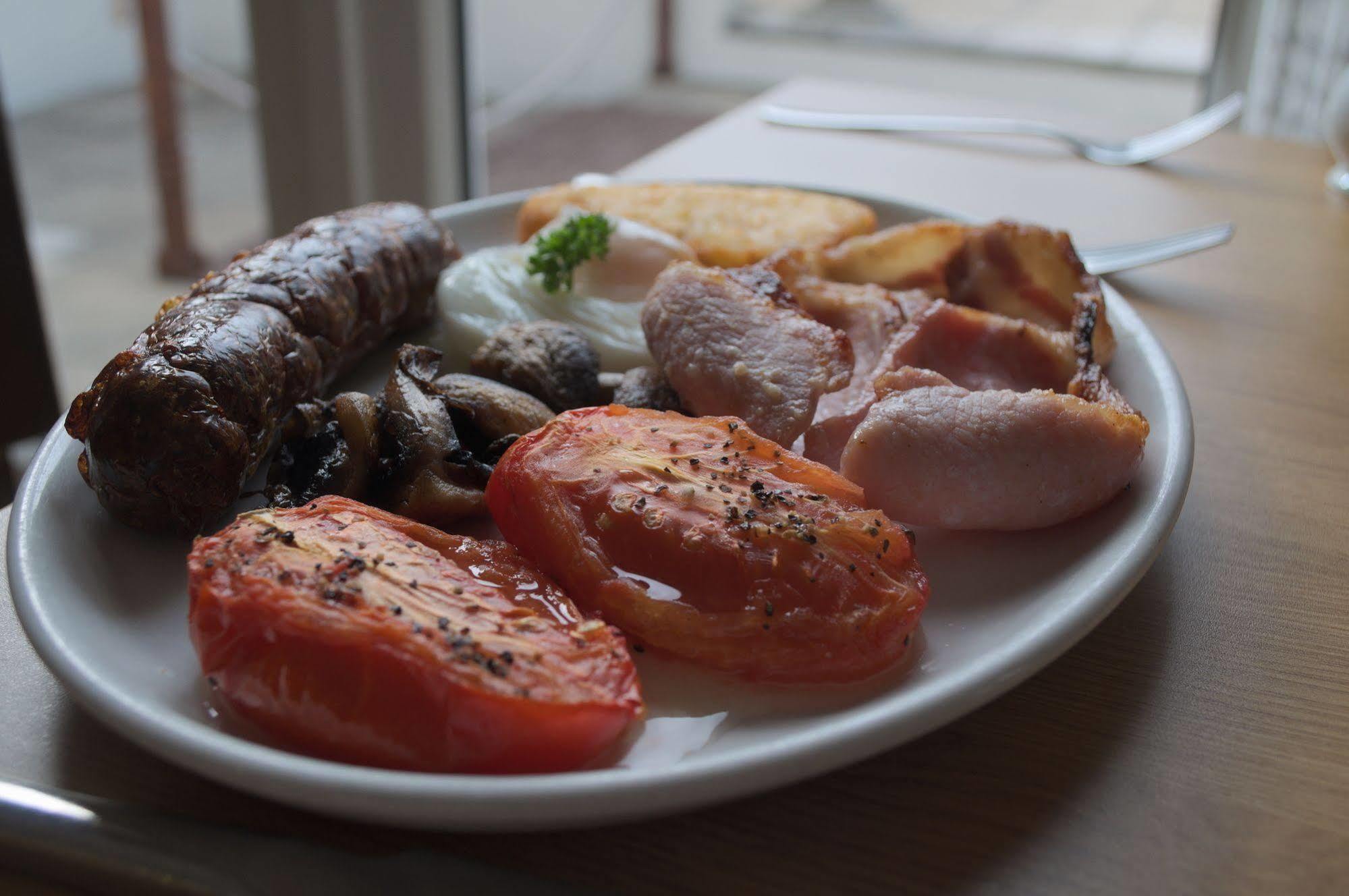 Hayward'S At The Grasmere كينشام المظهر الخارجي الصورة
