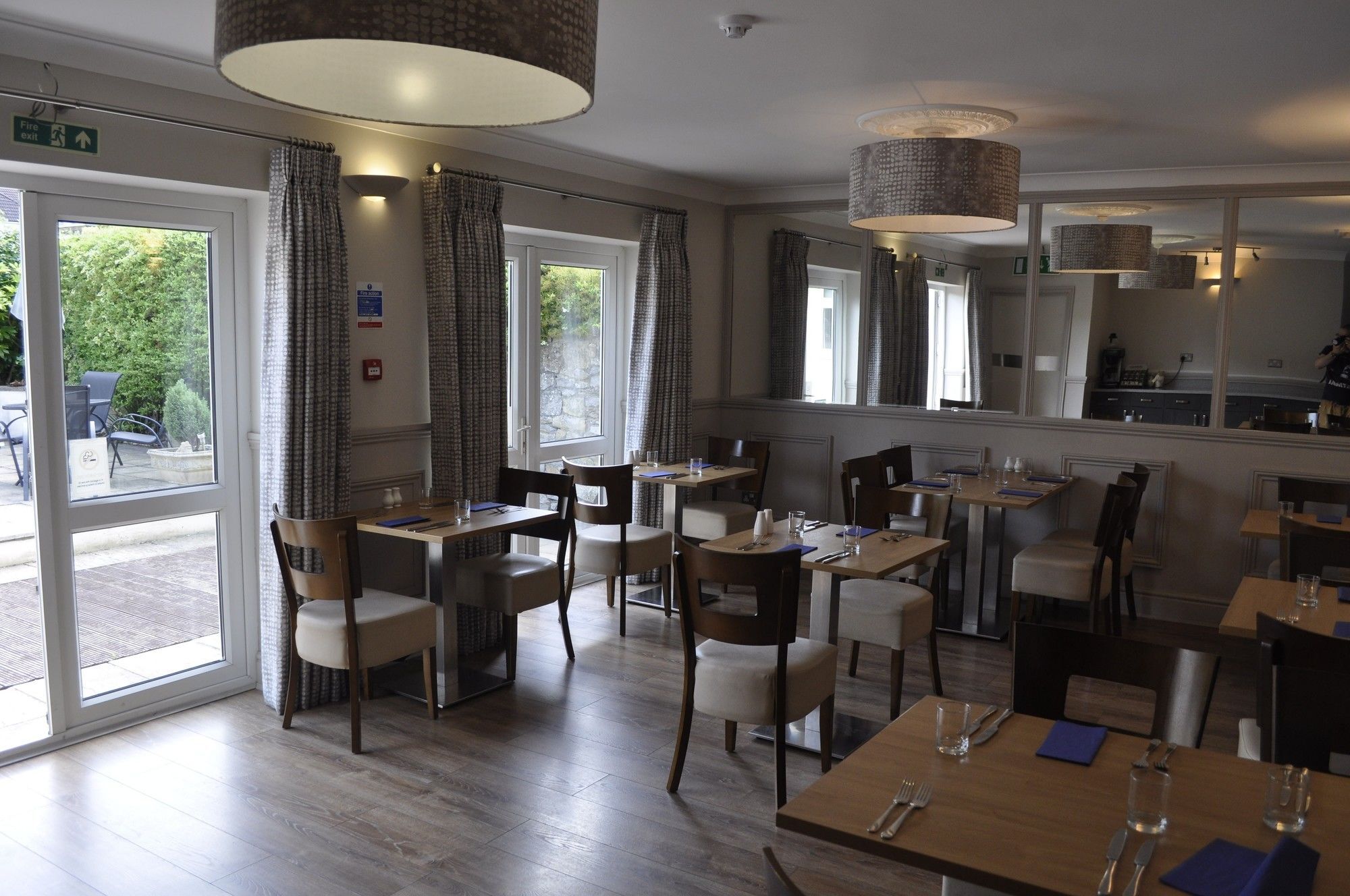 Hayward'S At The Grasmere كينشام المظهر الخارجي الصورة